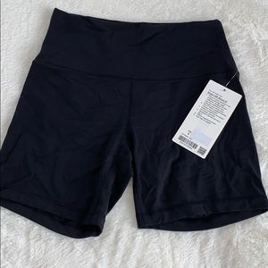 Lululemon Align biker shorts 6”